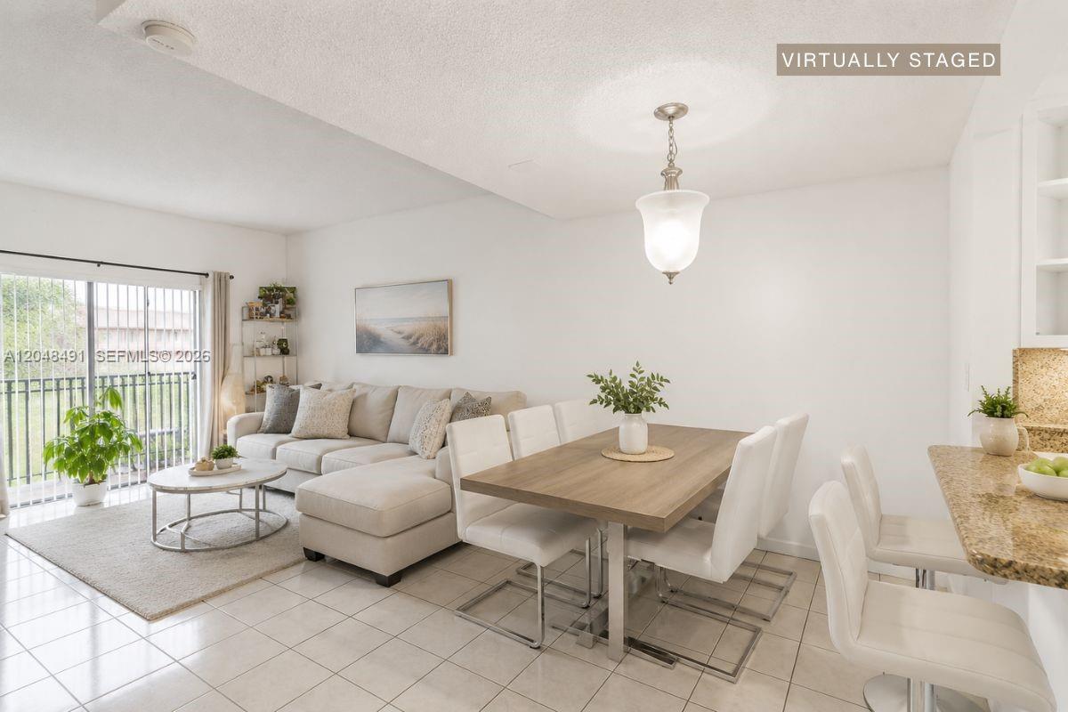 10014 Hammocks Blvd # 4, Miami FL 33196