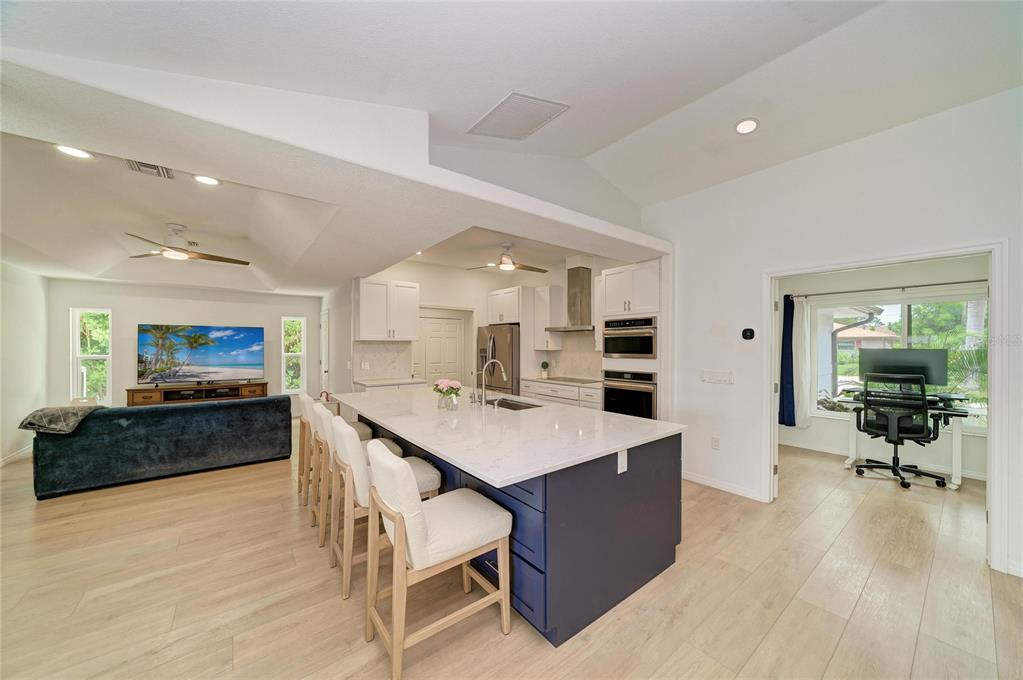 655 MISSOURI ROAD, VENICE, FL — photo 5 of 27