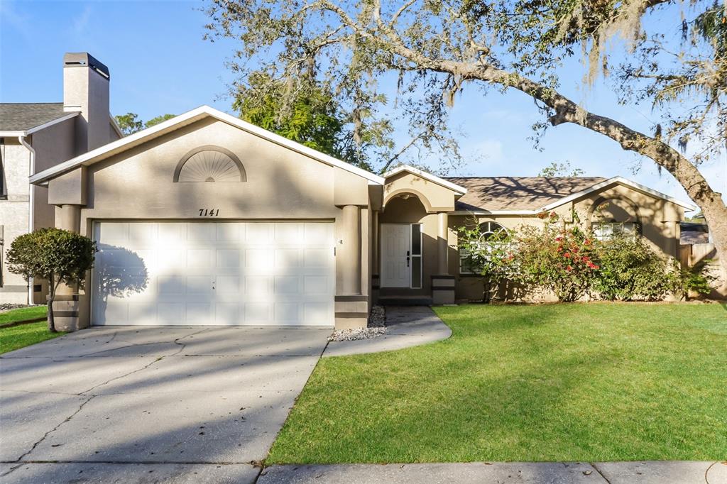 7141 SANDYWOOD COURT