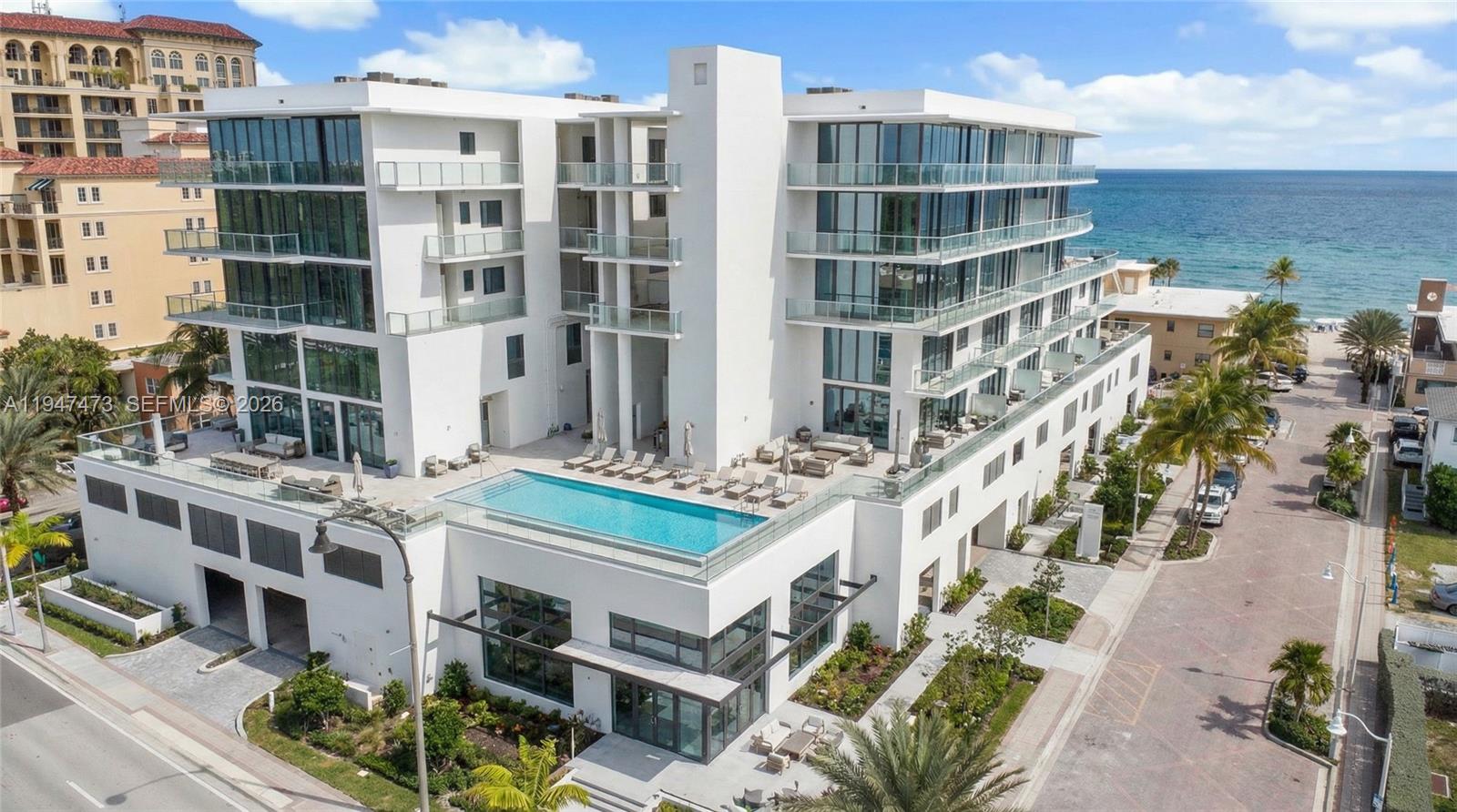 3319 N Ocean Drive, Hollywood FL 33019