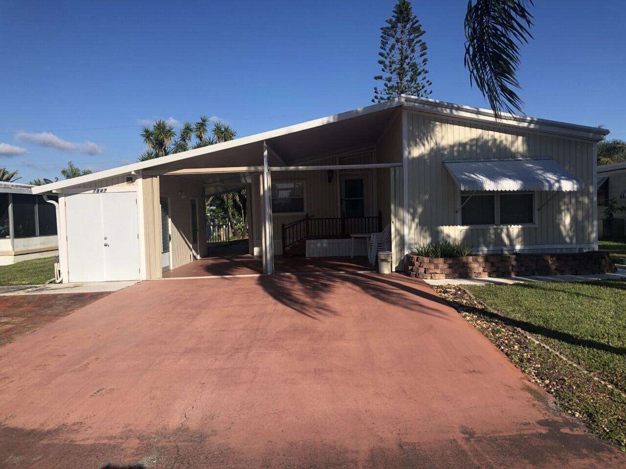 7847 SE Swan Avenue, Hobe Sound FL 33455