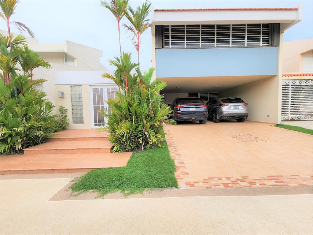 4 PALMAS DE COCO ST. UNIT 4