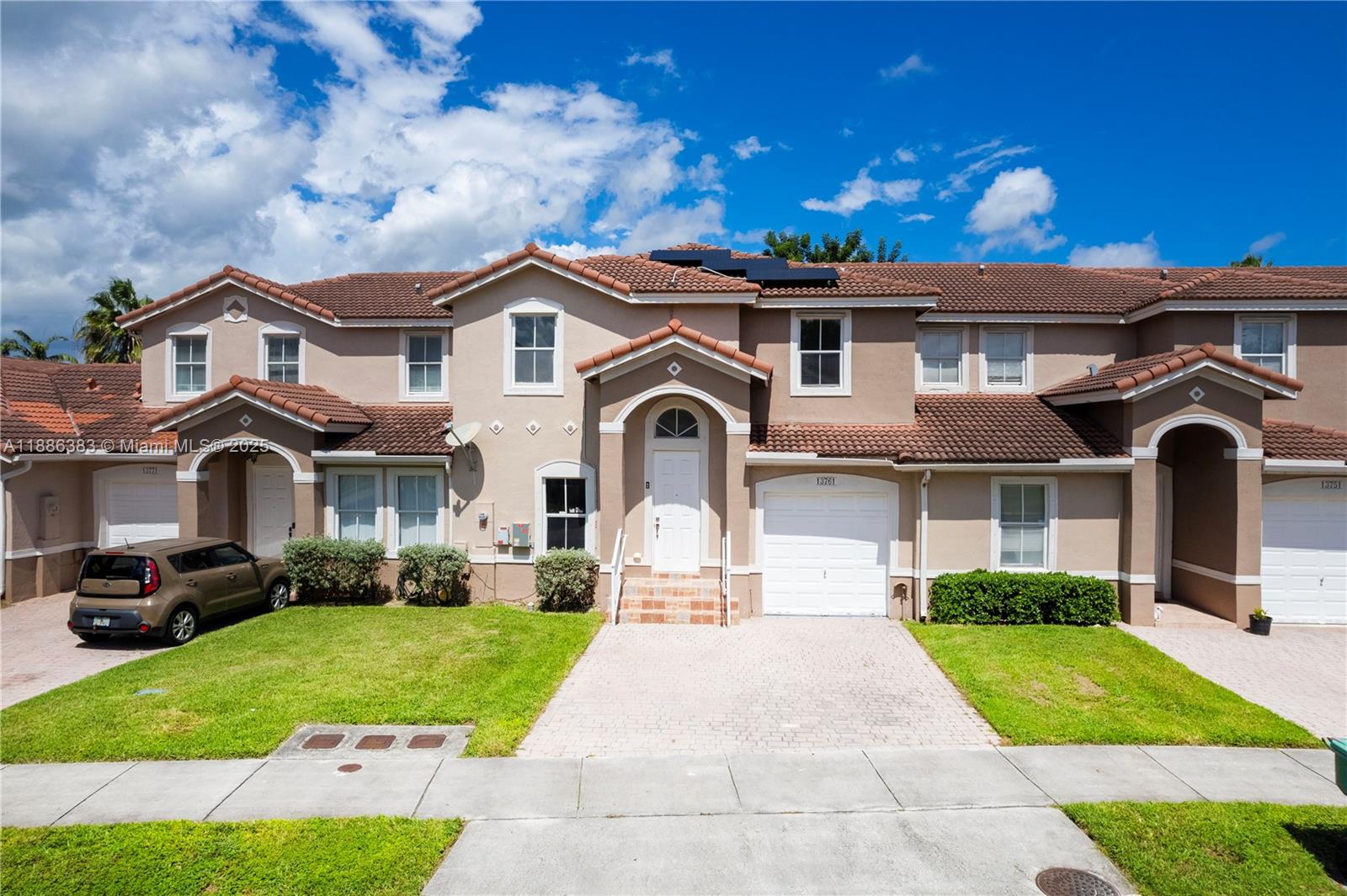 13761 SW 274th Ter, Homestead FL 33032