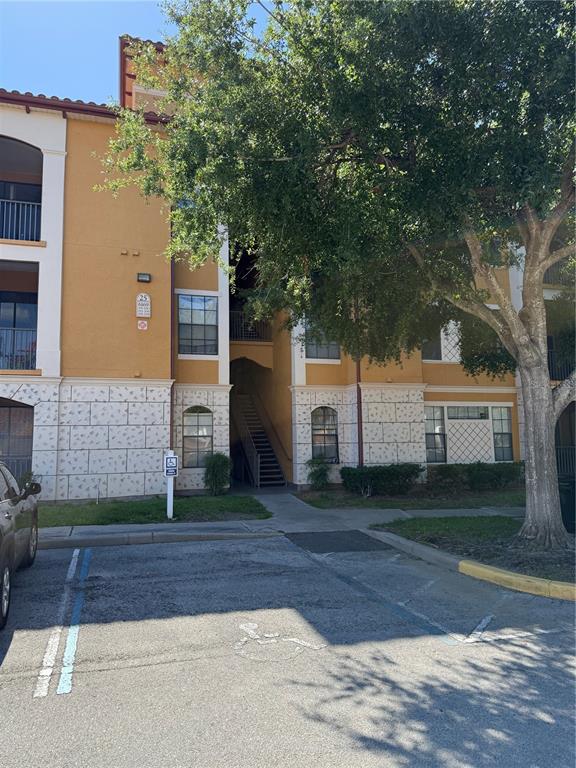 6169 METROWEST BOULEVARD UNIT 208