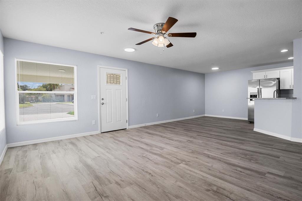 4153 OAK LOOP UNIT 0, MULBERRY, FL — photo 3 of 11