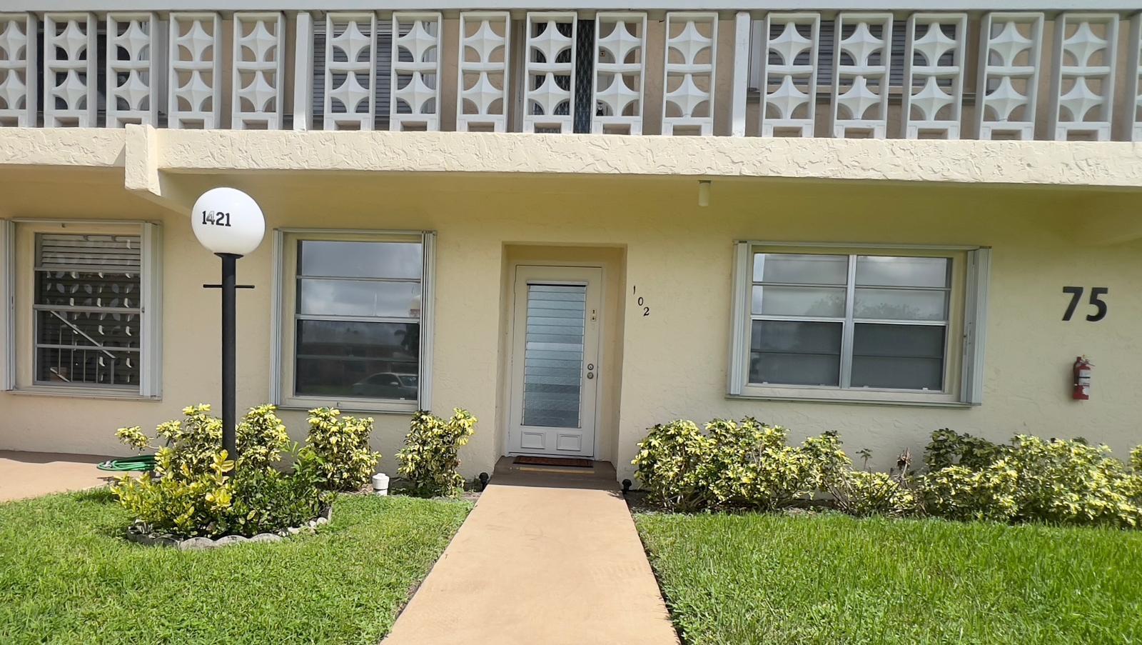 1421 NW 19th Terrace # 102, Delray Beach FL 33445
