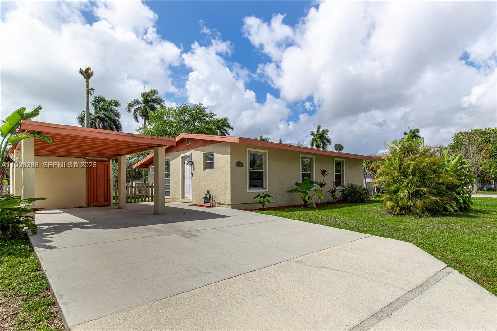5808 NW 19th Ct, Margate FL 33063