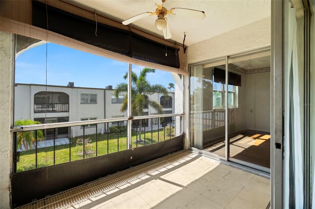7701 STARKEY ROAD UNIT 504, SEMINOLE, FL — photo 2 of 27