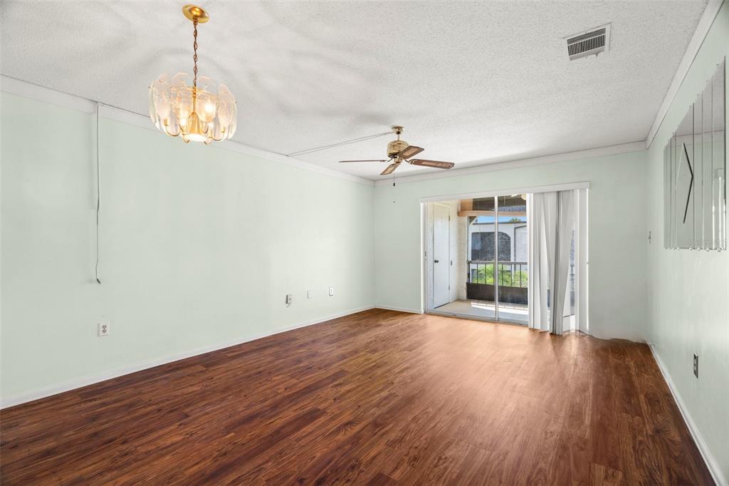 7701 STARKEY ROAD UNIT 504, SEMINOLE, FL — photo 5 of 27