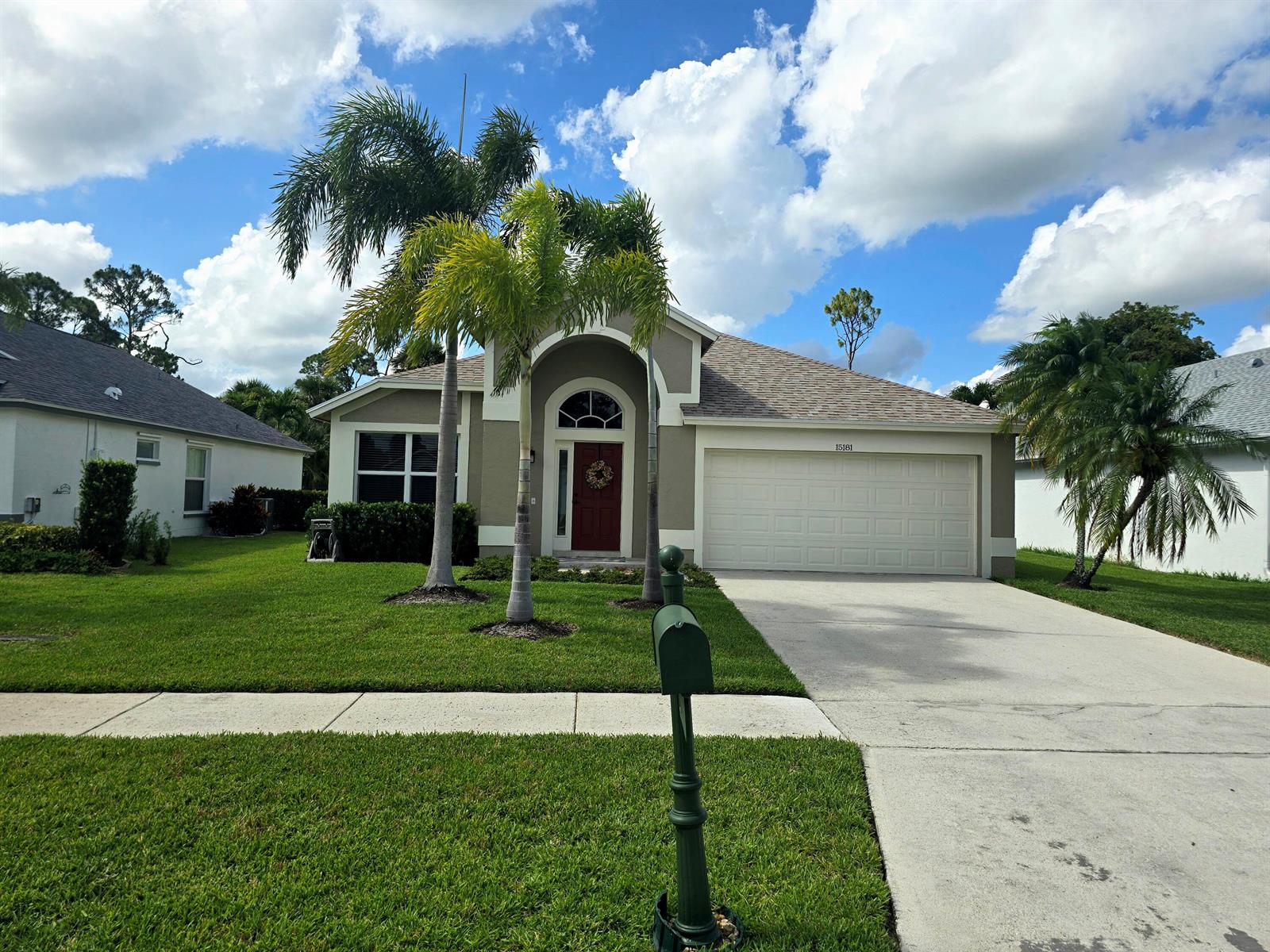 15181 Oak Chase Court, Wellington FL 33414