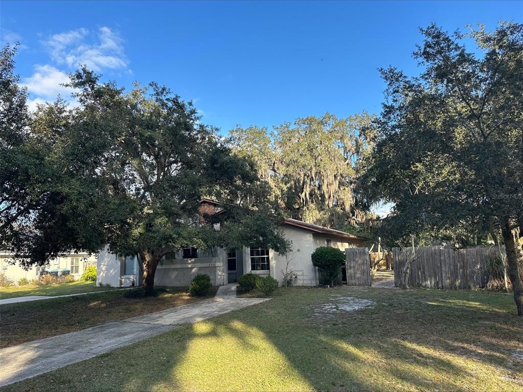2557 RIVA COURT