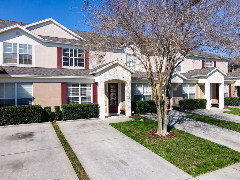 2367 SILVER PALM DRIVE