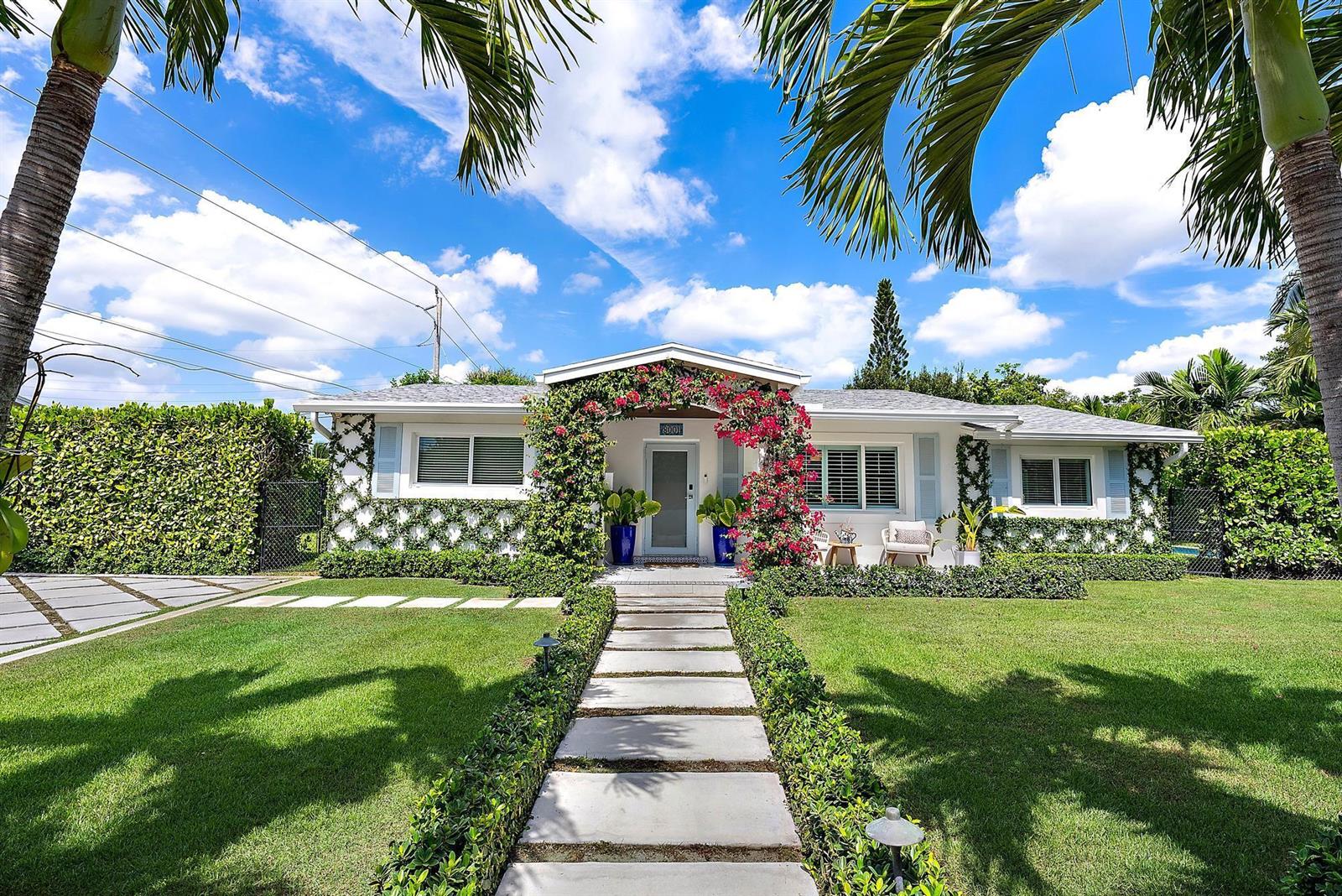 8001 Arlington Place, West Palm Beach FL 33405