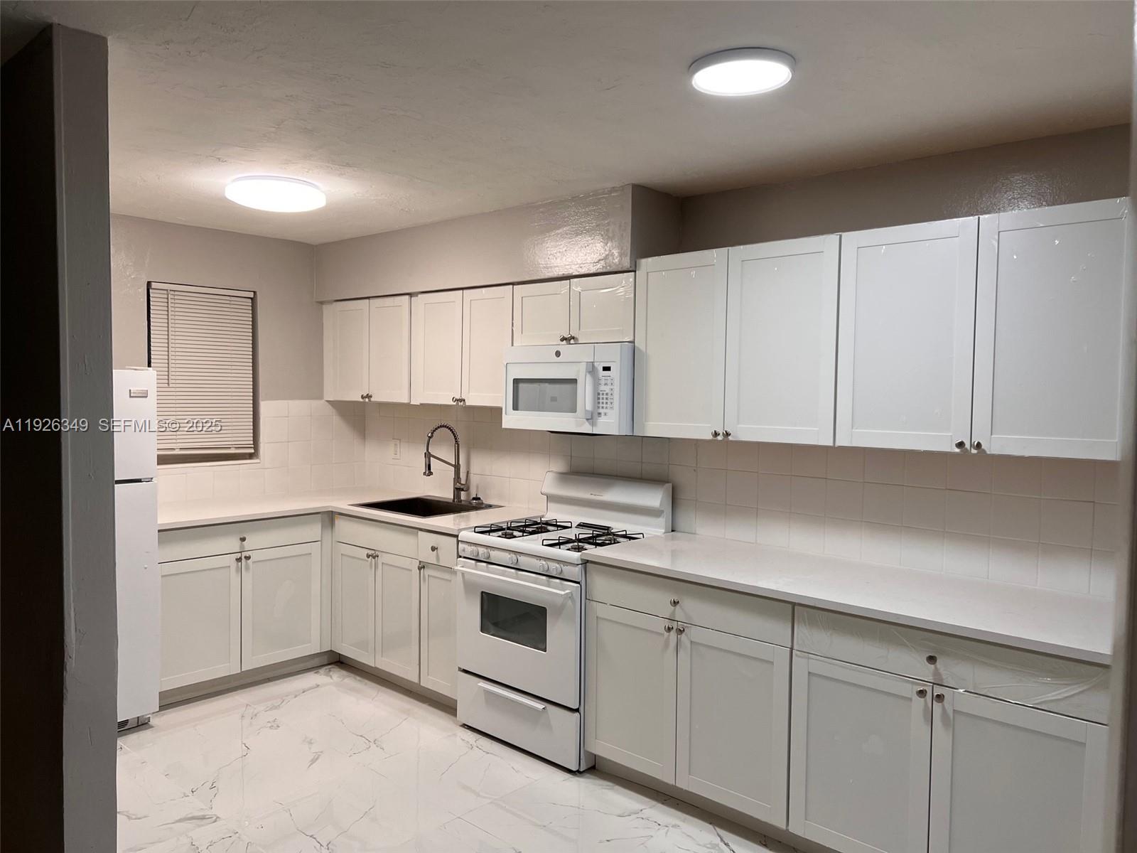4300 SW 67th Ave # 21, Miami FL 33155
