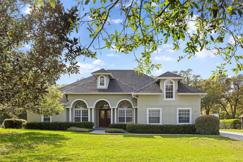 878 CARDINAL POINTE COVE