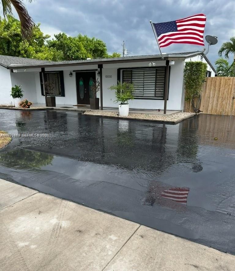 10030 SW 51st Ter, Miami FL 33165