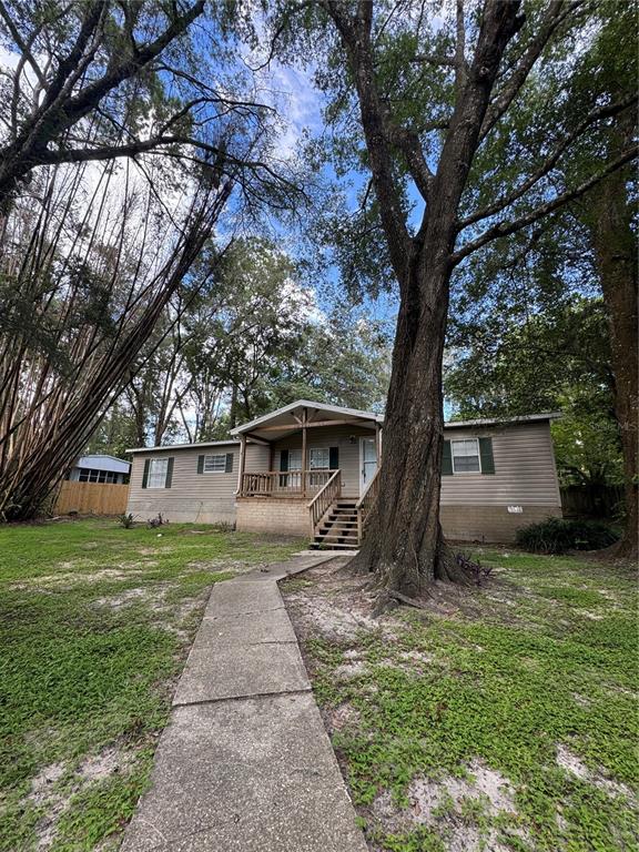 5701 SE 33RD COURT