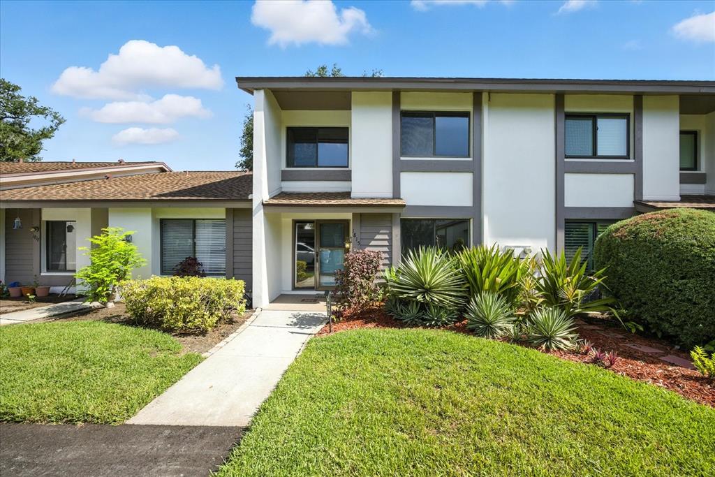 1815 CYPRESS TRACE DRIVE