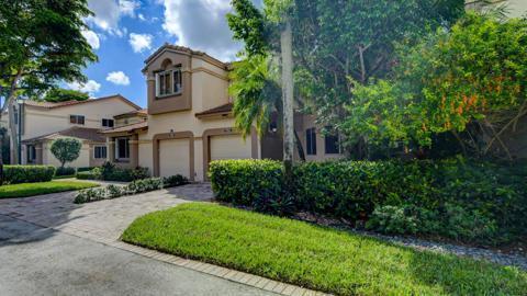 6784 Via Regina, Boca Raton FL 33433