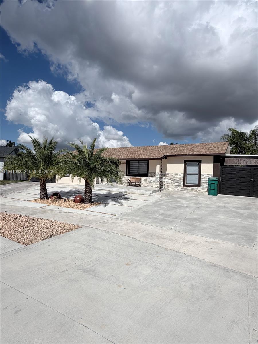 13261 SW 260th Ter, Homestead FL 33032
