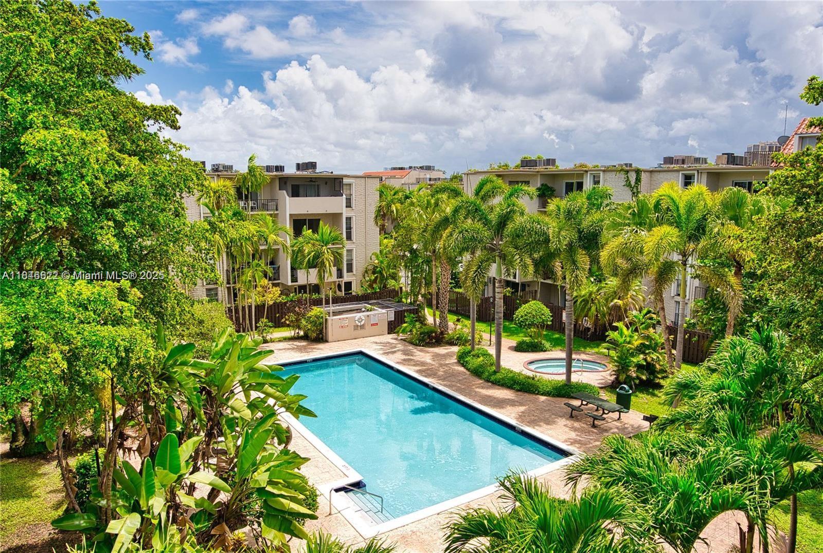 6890 N Kendall Dr # B406, Pinecrest FL 33156