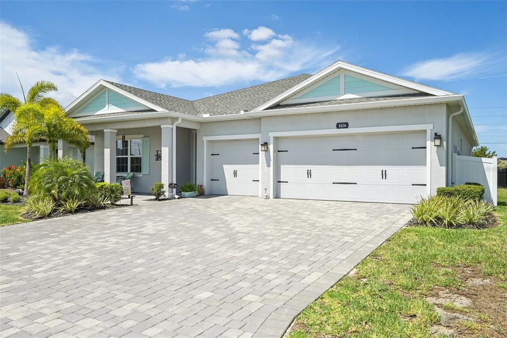 1616 SUNSET PRESERVE WAY