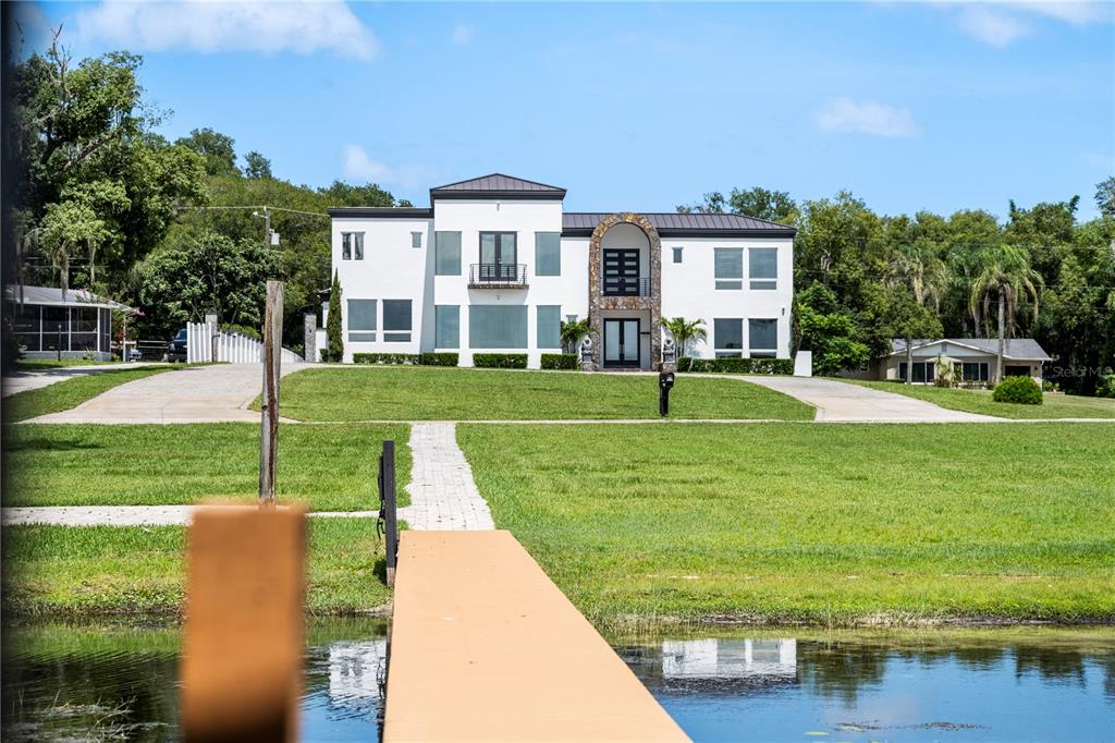 736 LAKE WINNEMISSETT DRIVE