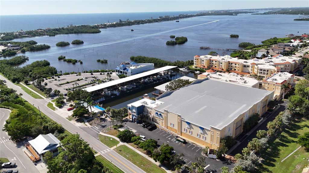 480 BLACKBURN POINT ROAD UNIT 6, OSPREY, FL — photo 2 of 3