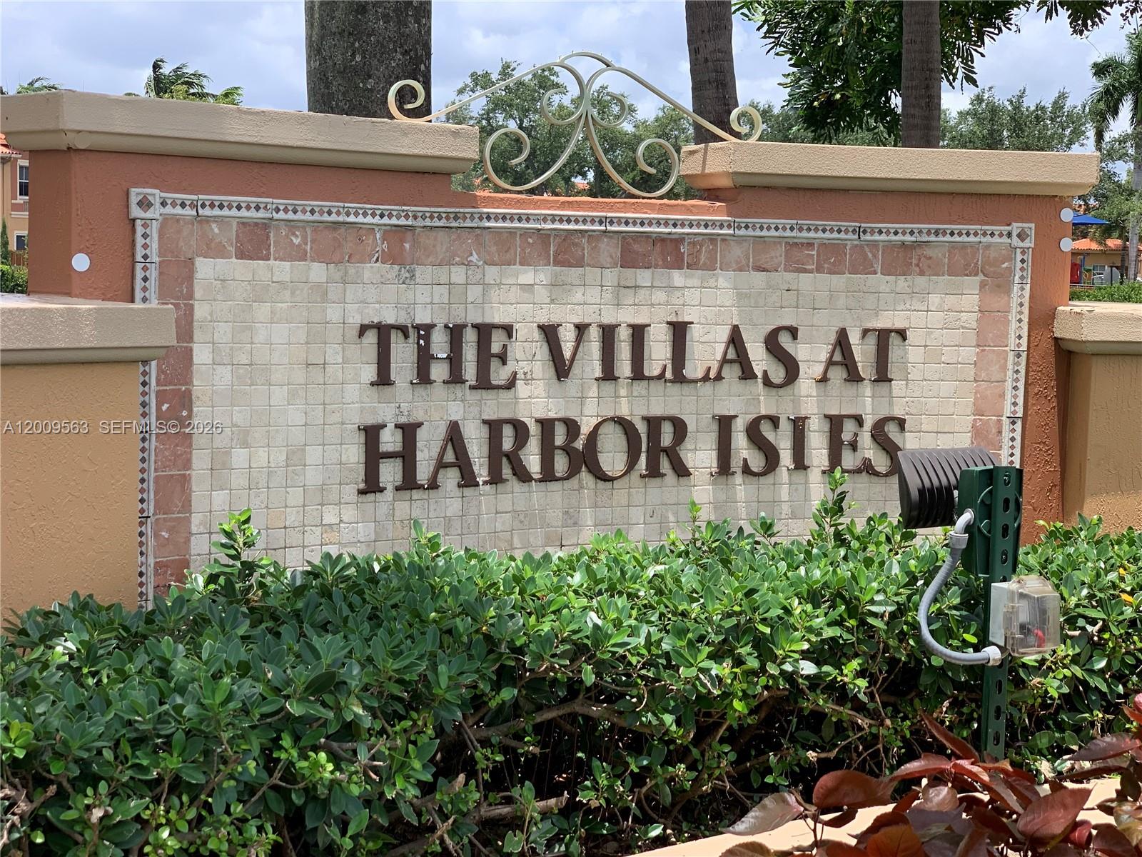 4944 Windward Way # 1401, Dania Beach FL 33312
