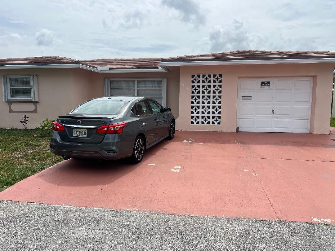 5803 NW 86th Avenue, Tamarac FL 33321