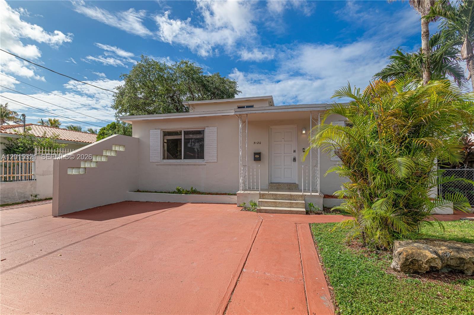 3120 SW 27th St, Miami FL 33133