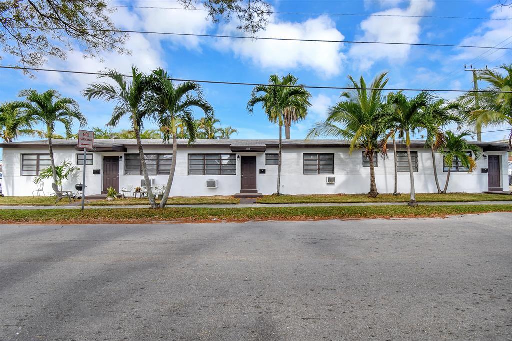 1116 S 17th Avenue S, Hollywood FL 33020