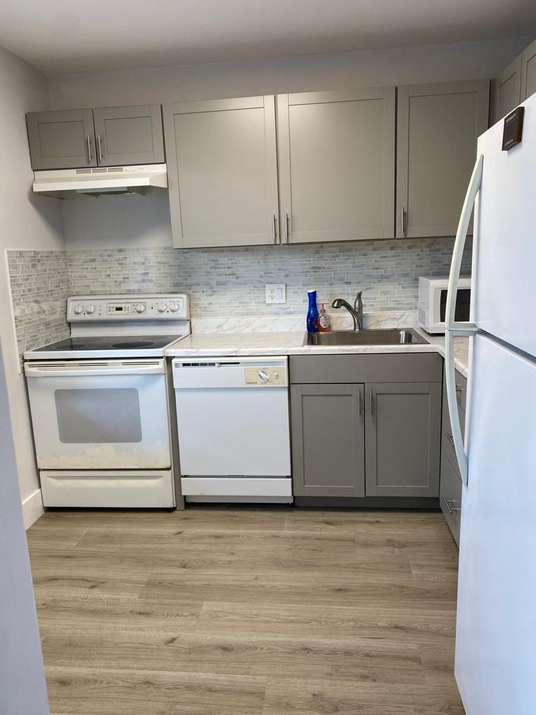 19 Abbey Lane # 206, Delray Beach FL 33446