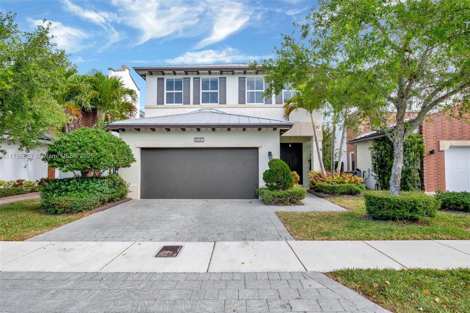 10543 NW 70th Ln, Doral FL 33178