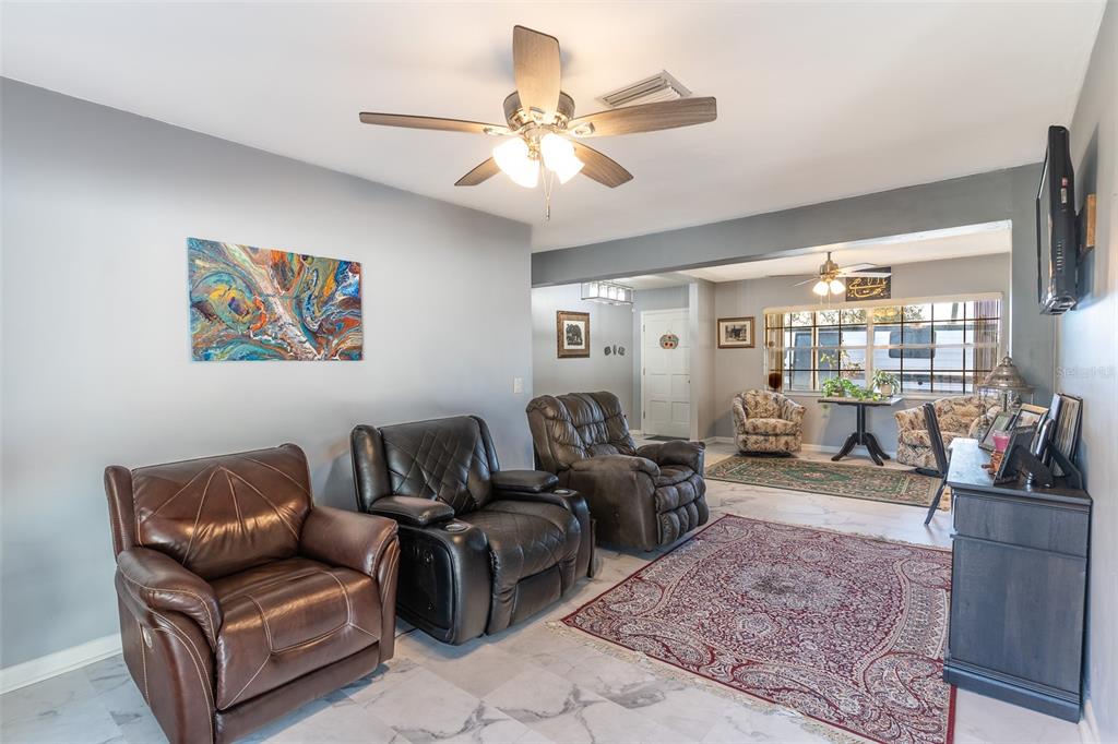 250 VOLUSIA DRIVE, WINTER HAVEN, FL — photo 4 of 23