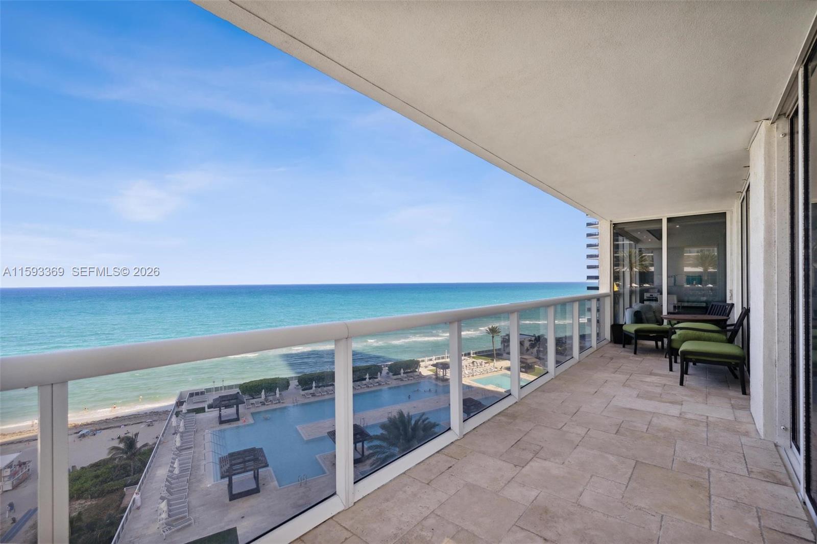 1800 S Ocean Dr # 1401, Hallandale Beach FL 33009