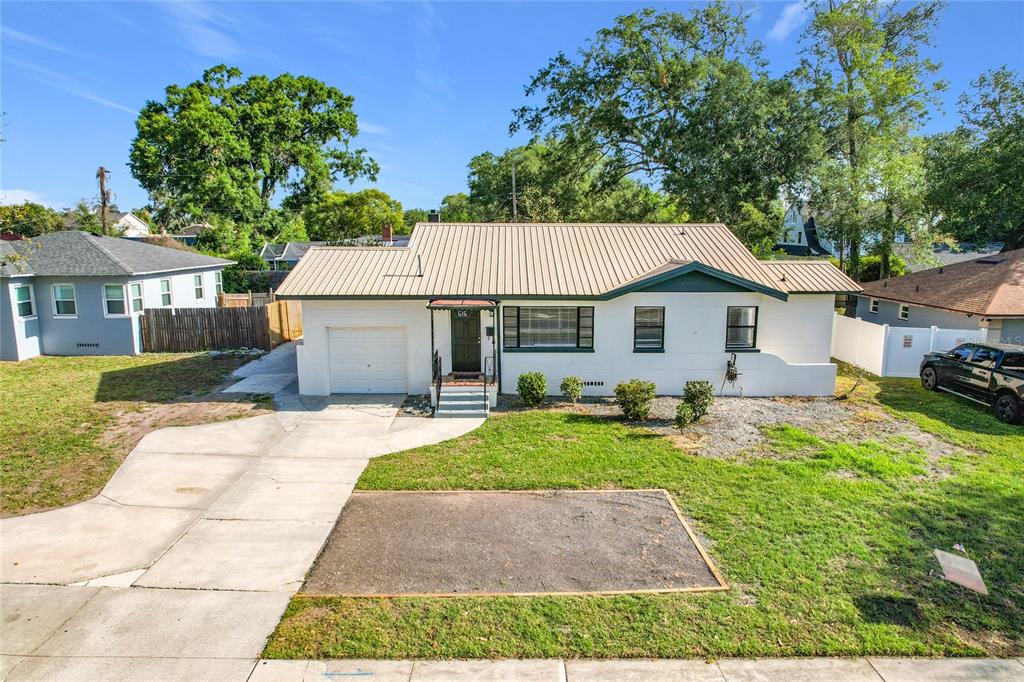 616 E EDGEWOOD DRIVE