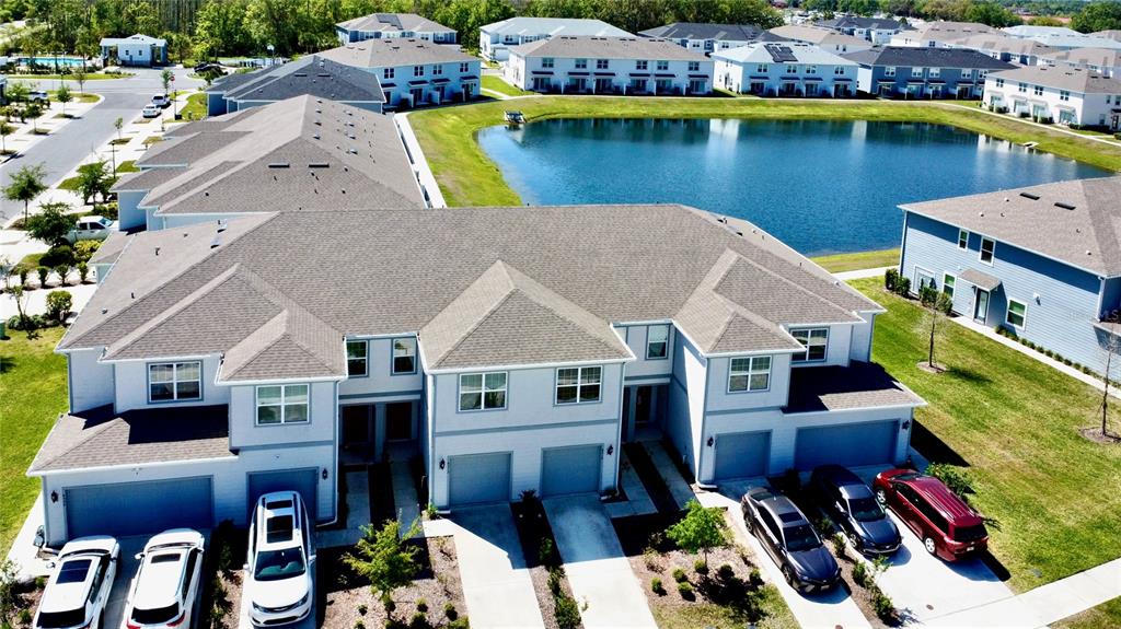 4512 SPARKLING SHELL AVENUE