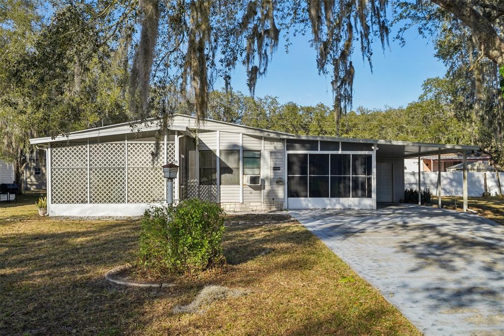 8625 SILVER TRAIL
