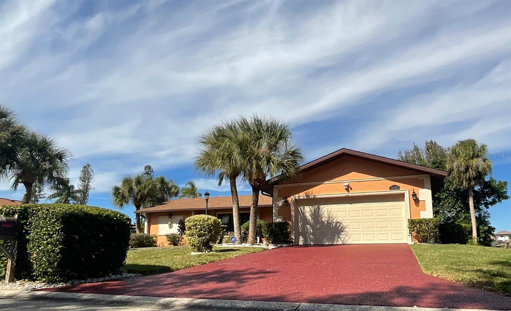 1635 BAYWINDS LANE