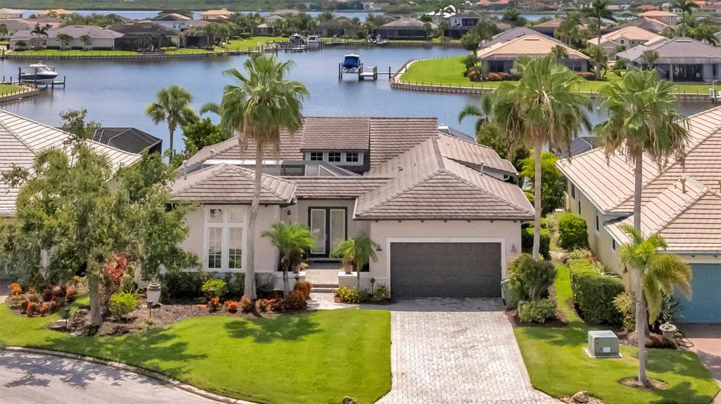 1103 KESTREL COURT