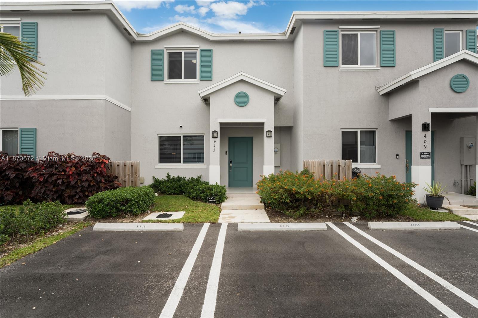 413 NW 12th Pl, Florida City FL 33034