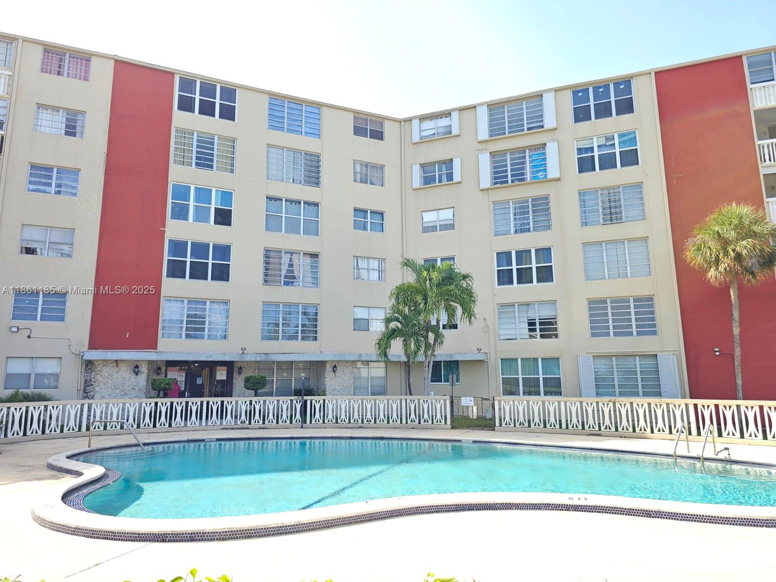 1475 NE 125th Ter, North Miami FL 33161
