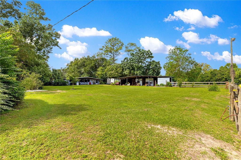 8221 SE 126TH PLACE, BELLEVIEW, FL — photo 2 of 30