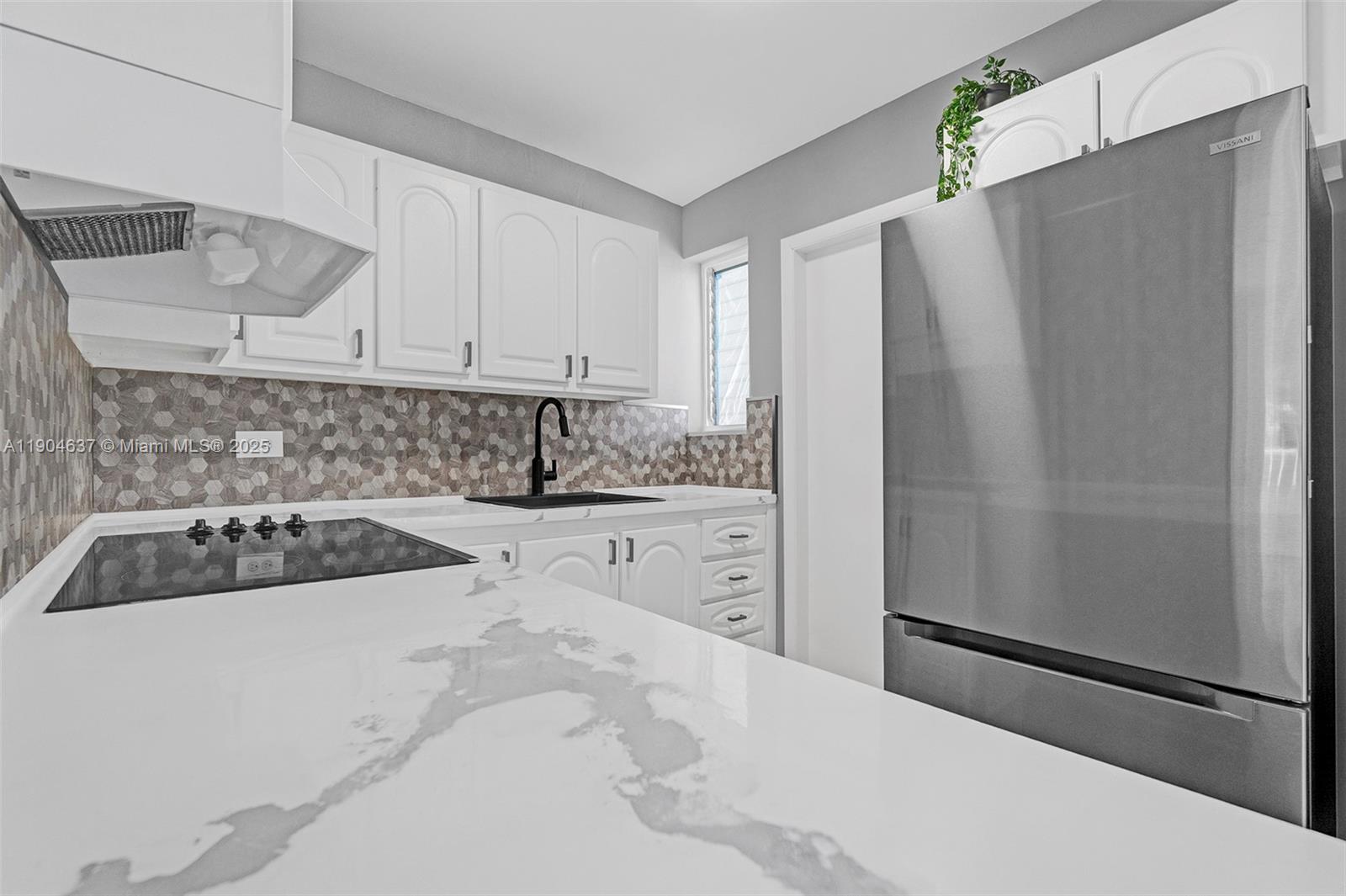 1150 Euclid Ave # 305, Miami Beach FL 33139