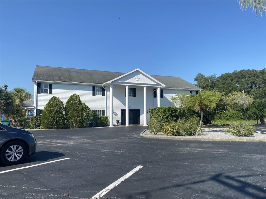 949 TAMIAMI TRAIL UNIT 102