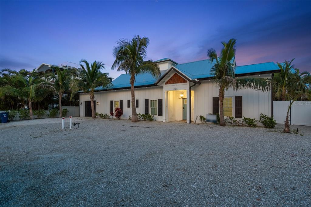 305 73RD STREET, HOLMES BEACH, FL — photo 2 of 30