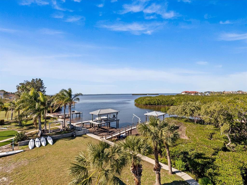 1614 SEA BREEZE DRIVE