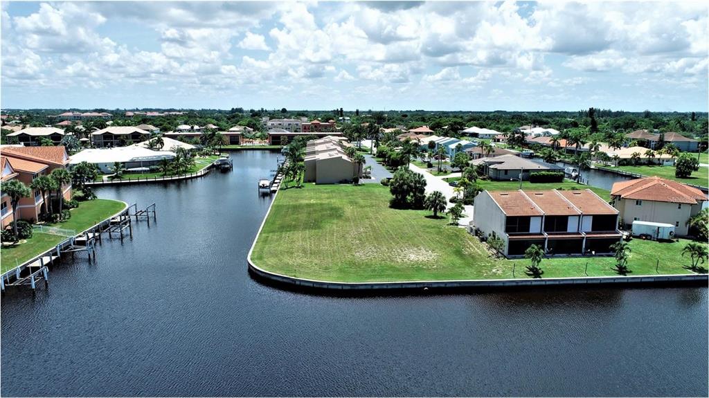 1447 MEDITERRANEAN DRIVE, PUNTA GORDA, FL — photo 4 of 11