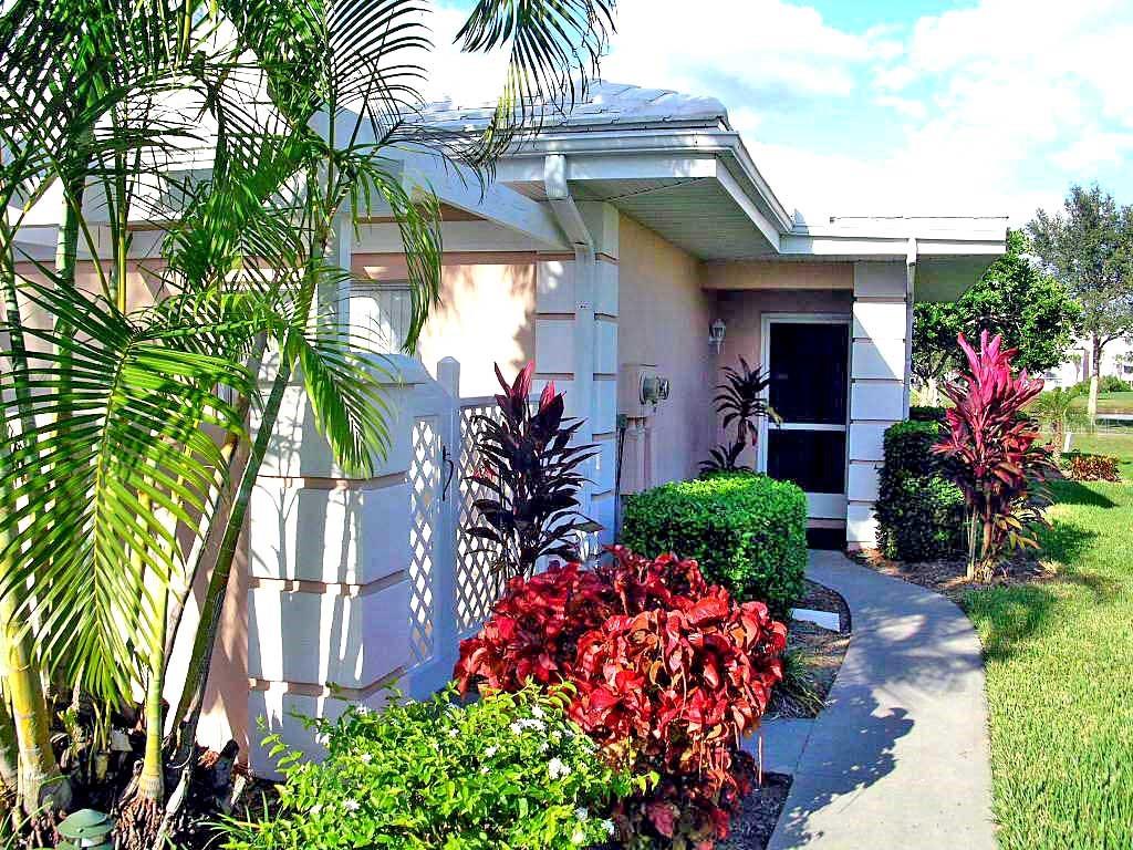 338 CERROMAR WAY N UNIT 4
